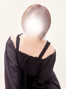 みら