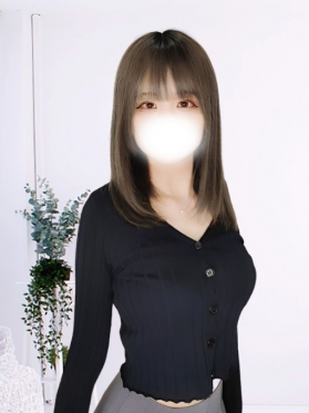 りいな